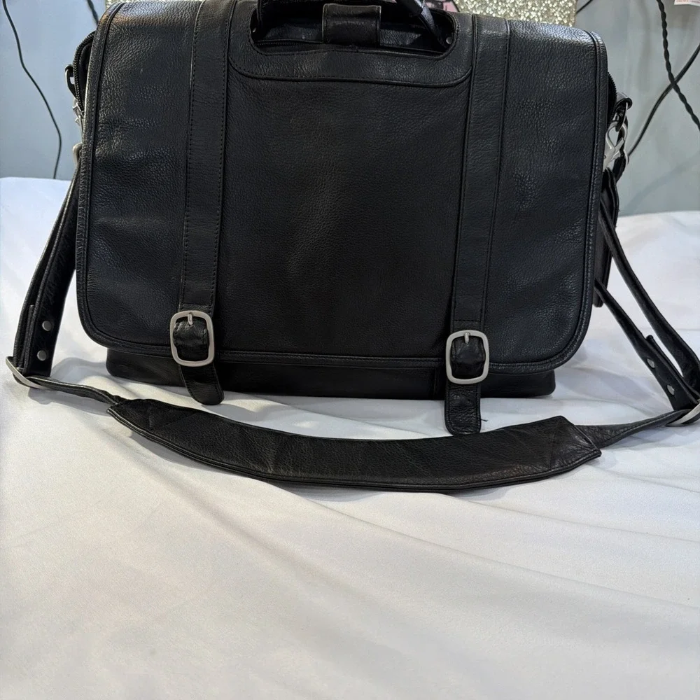 Canyon Outback Soft Leather‎ Messenger Bag Black Travel Laptop New Business Work